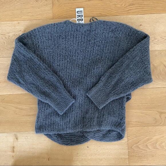 Urban Outfitters - Cross Over Front Knit Sweater in Gray - Picture 5 of 5